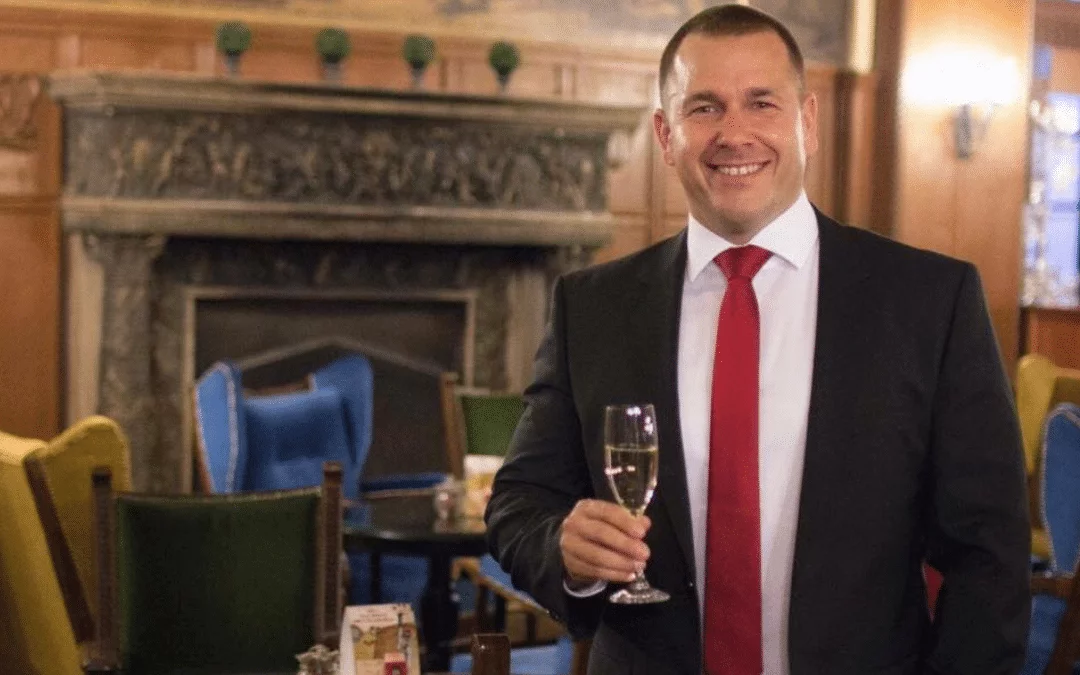 Hervát Attila FLAVON elnökségi klubtag MLM vezetők